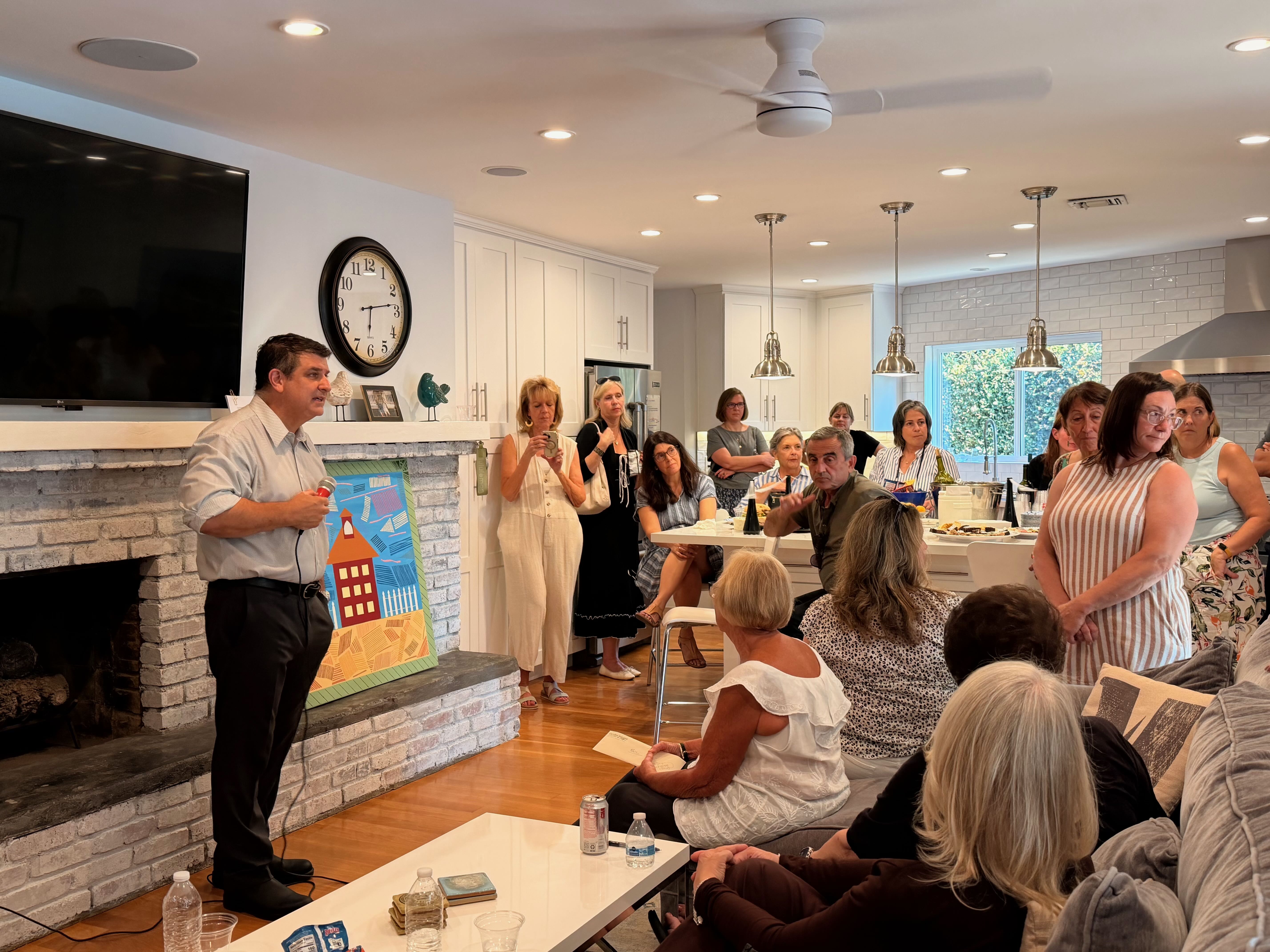 Paul speaking at his campaign kickoff